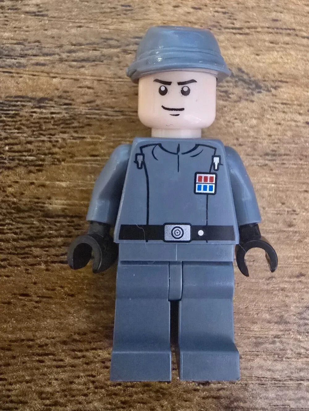 Lego Cavalry Kepi 6211 Imperial Commander Standard Grin Star Wars Minifigure